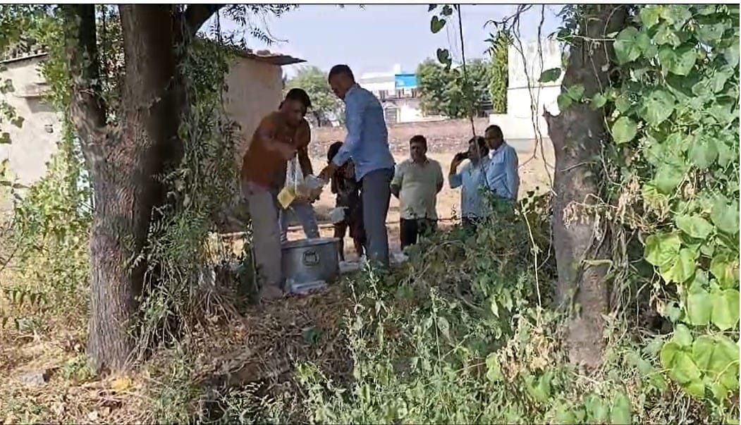 Food Safety Department team conducted raid in Neemrana