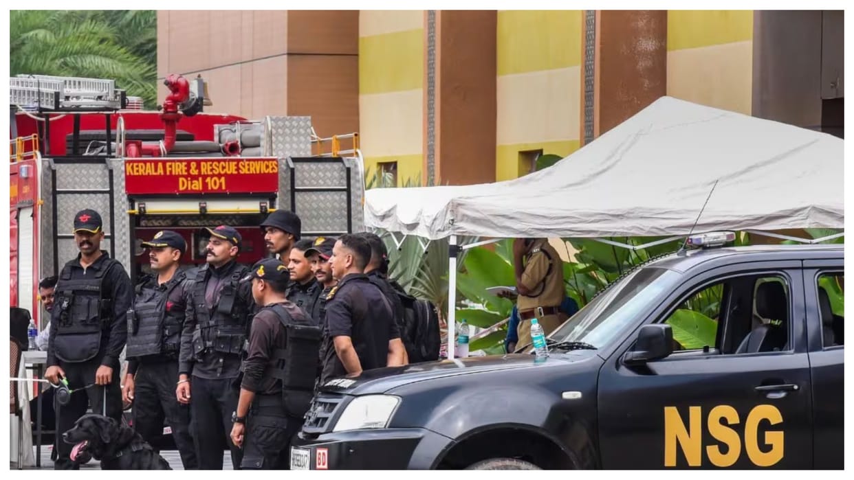 Government orders withdrawal of NSG commandos from VIP security CRPF to take charge