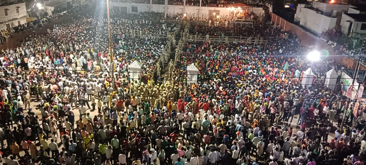 Ramnagar Ramlila morning aarti huge crowd gathered to see