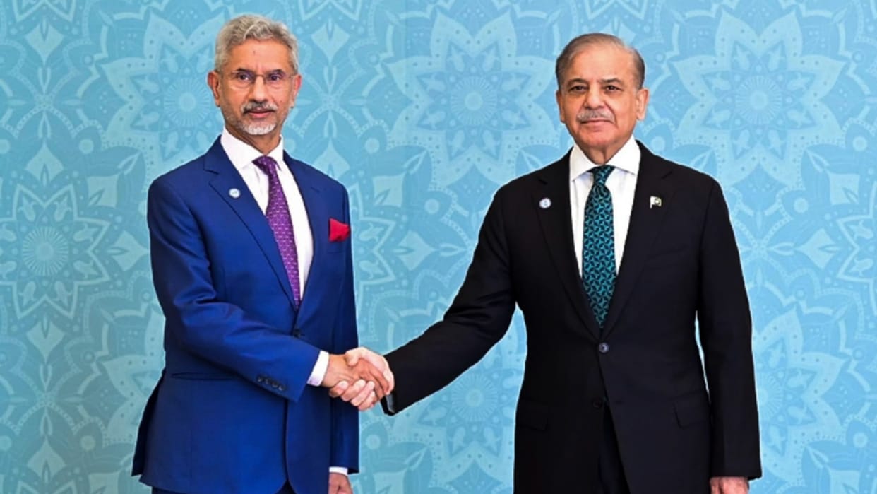 Foreign ministers of India, Pakistan hold casual conversations on sidelines of SCO conclave