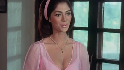 Simi Garewal Praise Ravan says he was not evil more educated than our Parliament