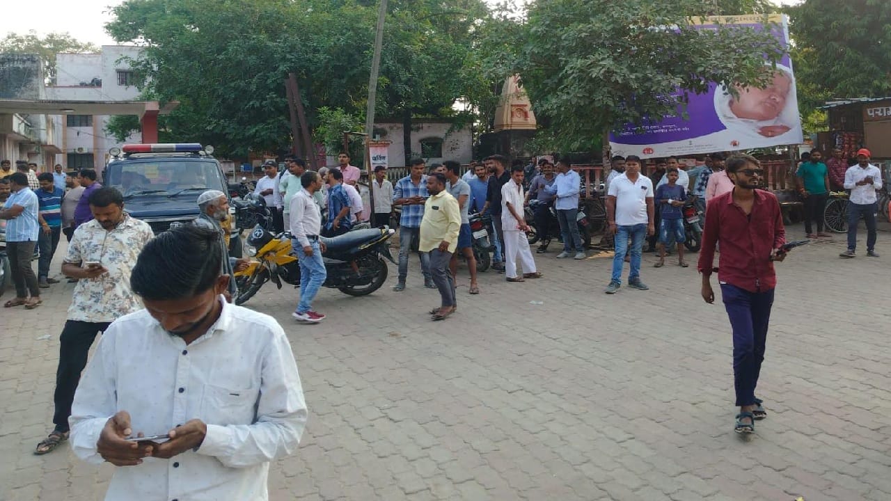Bahraich violence Sarfaraz and Talib were trying to flee to Nepal Police encounter on bypass in Nanpara