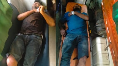Bahraich Violence: Police encounter with Bahraich murder accused.