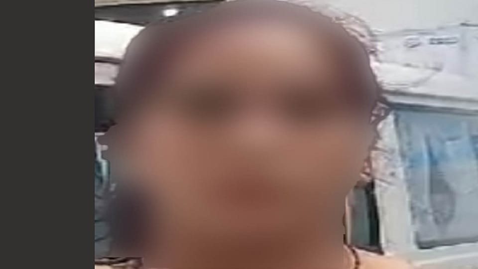 Meerut: Such an army soldier... wherever he is posted, he traps girls there and gets married