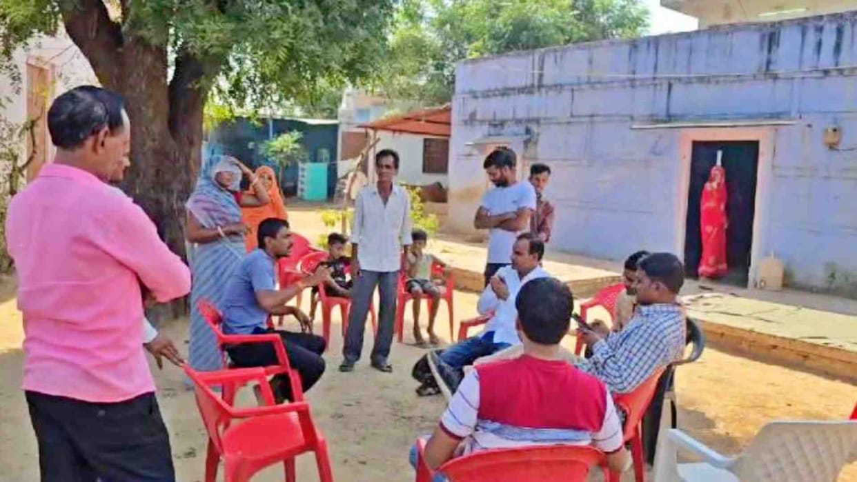 Karauli News: Snake bites three in Manchi Dagariya village