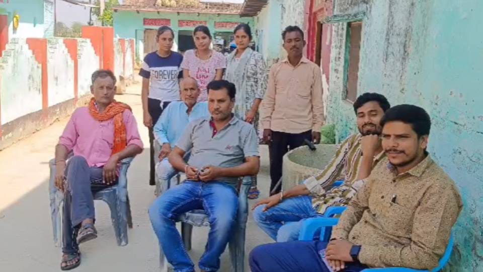 Live report from ancestral home of Mainpuri daughter cricketer Poonam Yadav