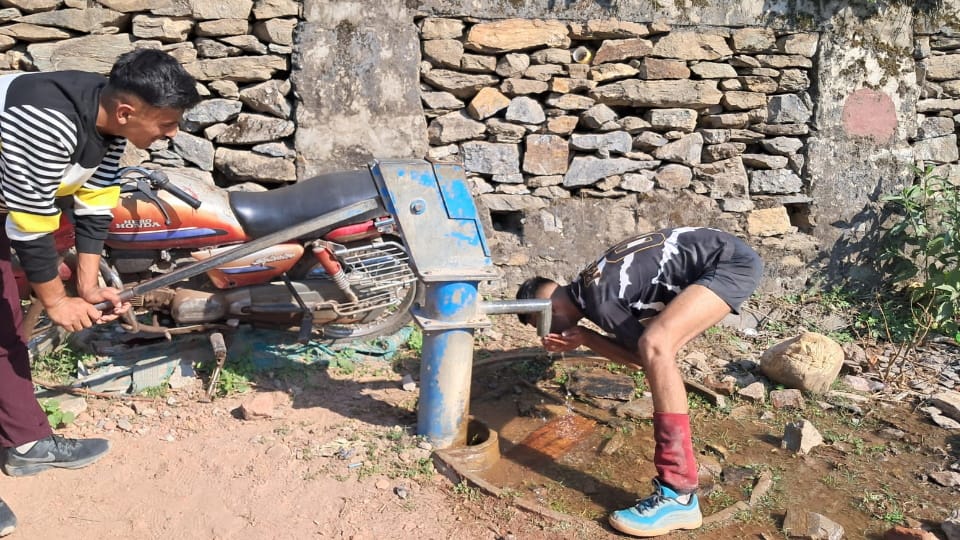 Khel Mahakumbh in Tiuni Dehradun 700 participating students yearned for water for eight hours