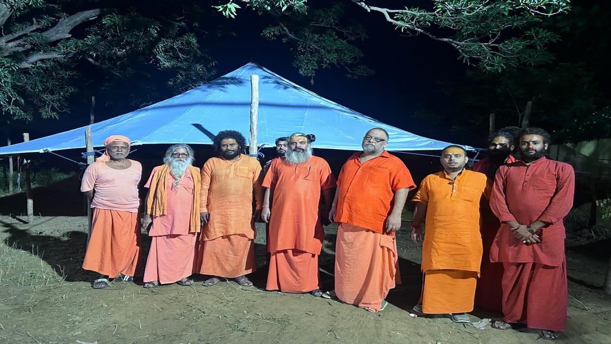 Mahakumbh: Ramta Panch of Juna Akhara reached Sangamnagari to enter the city with the deity, received a warm w