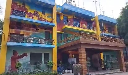 People of the city said, why should we paint our houses in one color, PDA sent demolition notice