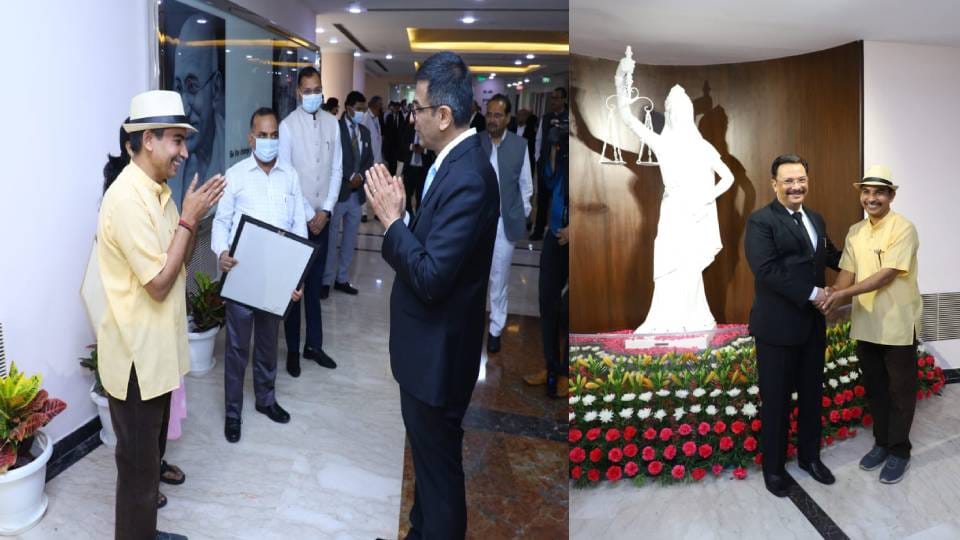 statue of Goddess of Justice in Supreme Court has been carved by 'Vinod' of Nandgaon at Mathura