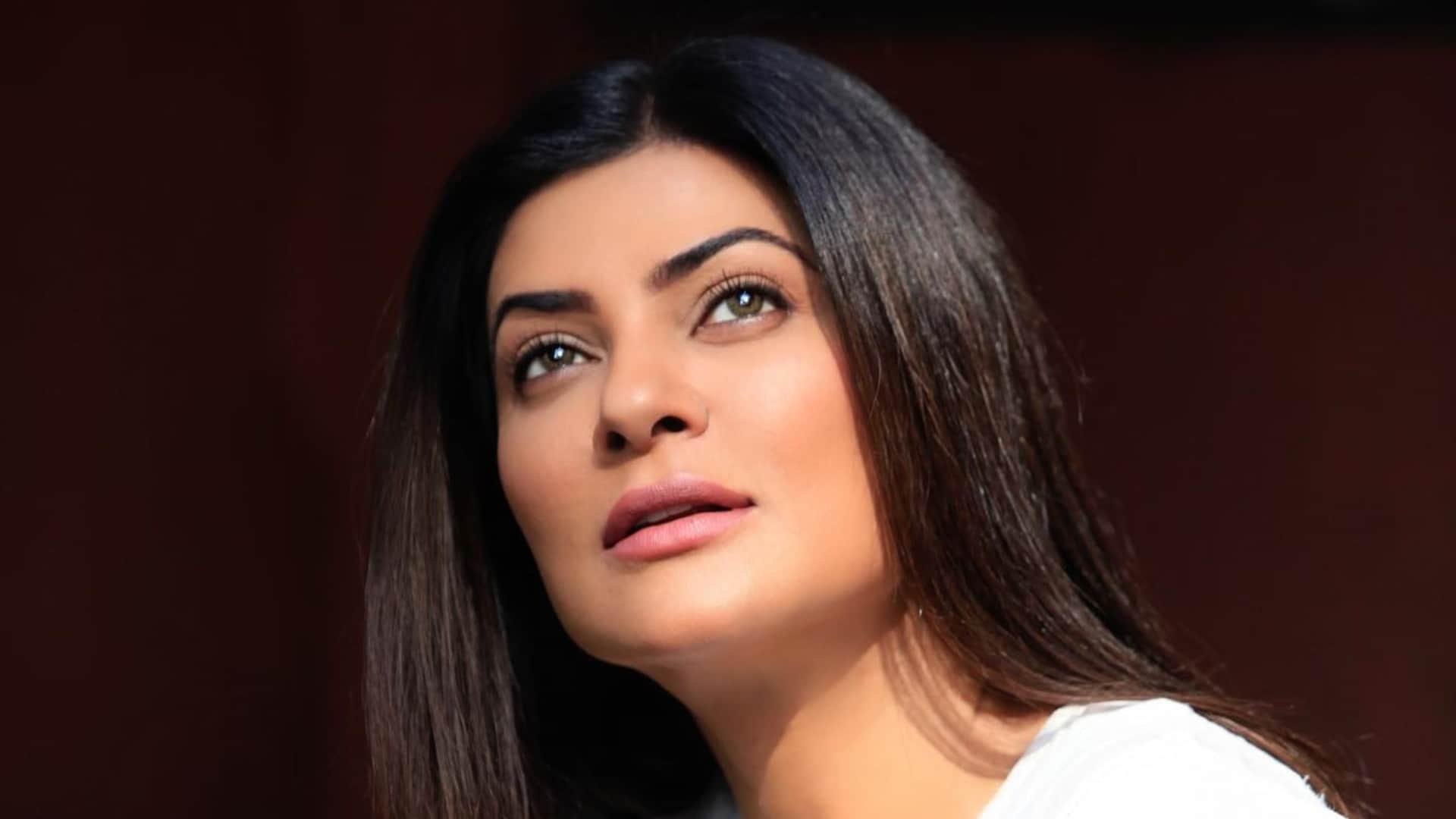 Sushmita Sen Birthday: Know About Miss Universe 1994 and famous Actress career movies life story and net worth