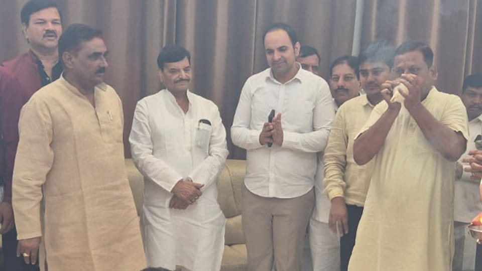 SP leader Shivpal said: There was rigging elections sugarcane committees, government benefited its own people