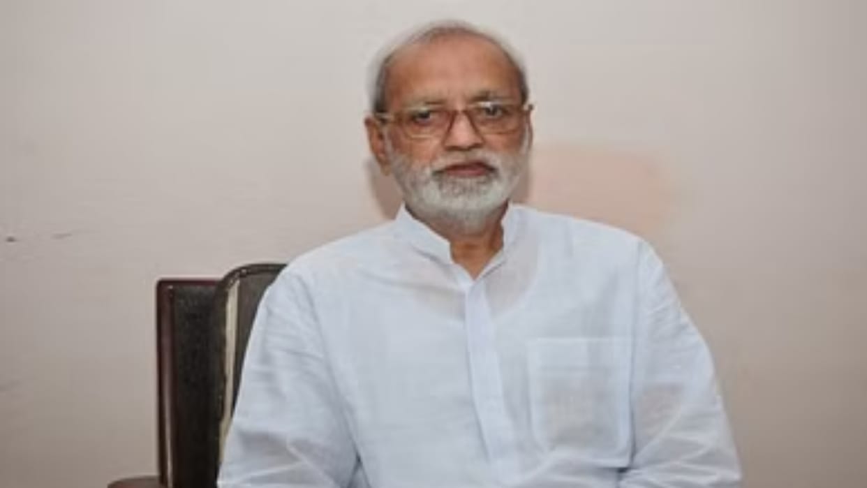 Special on birth anniversary: Storyteller Doodhnath Singh was the king of his destruction.