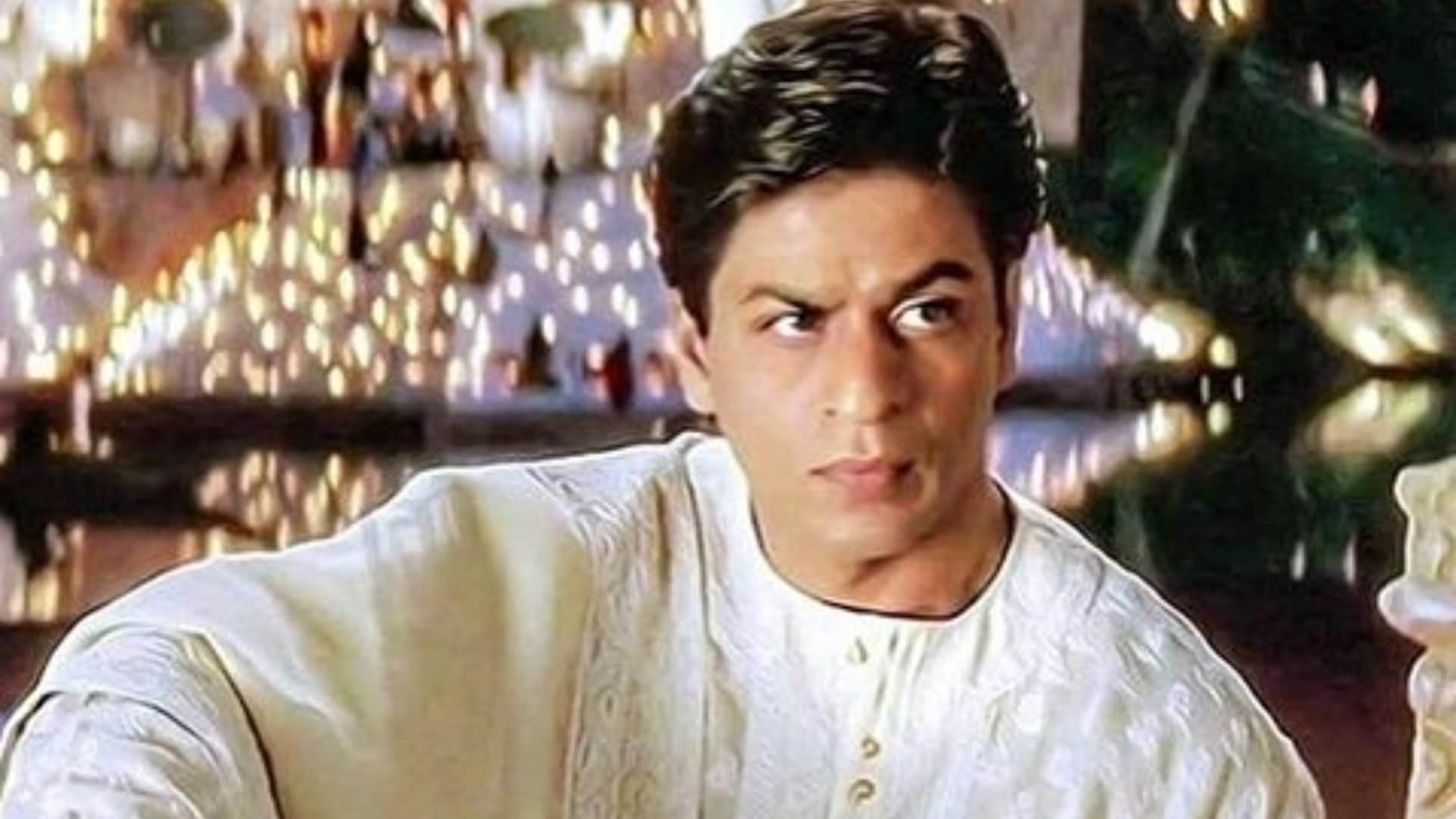 Shah Rukh Khan revealed he started drinking after devdas said Thats one downside to it