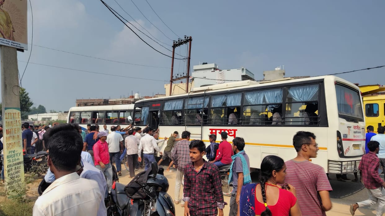 Bihar: Two women died, 12 people injured in an accident in Aurangabad; Collision between two buses and trucks