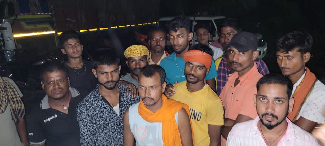 Bihar: Married woman murdered in Purnia, maternal family said - in-laws strangulated her to death for dowry.