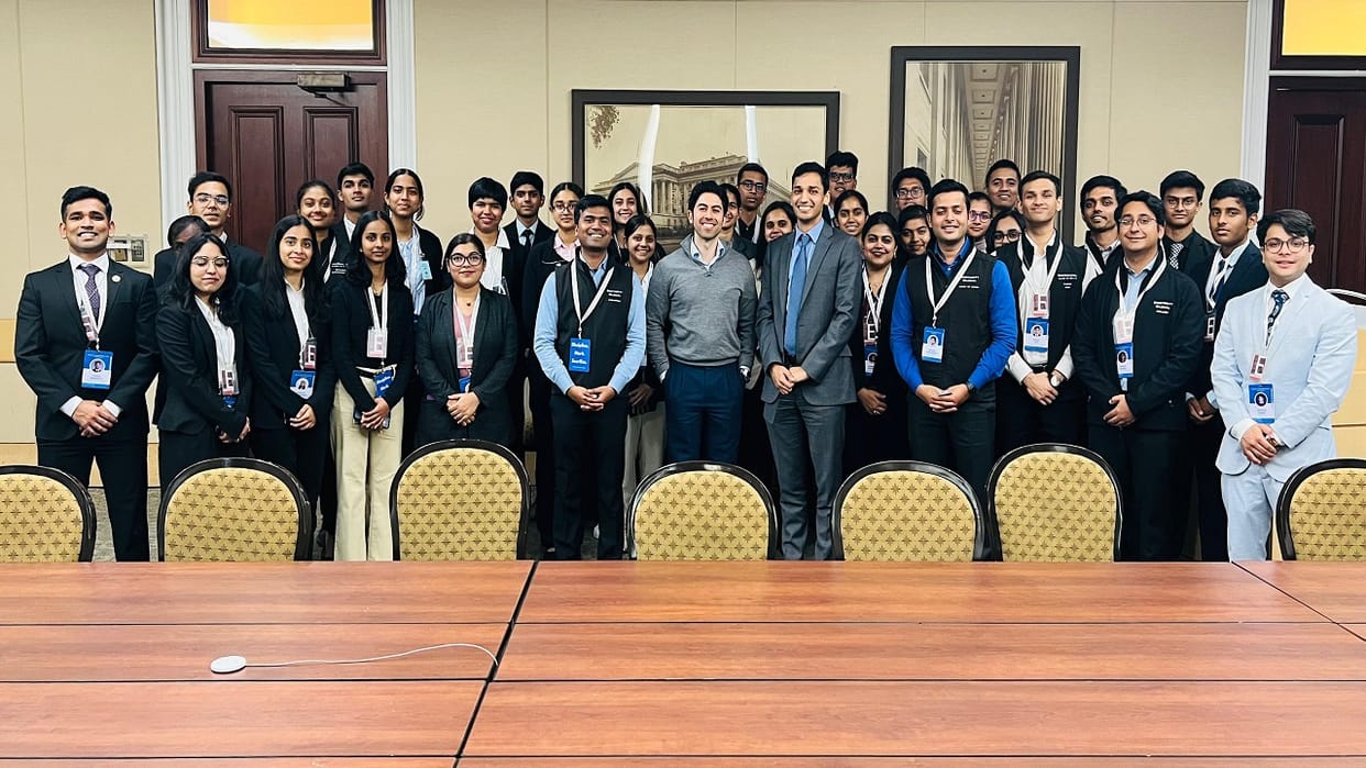 Bihar News: 35 Indian students welcomed in White House on the invitation of US President, Sharad Vivek Sagar,