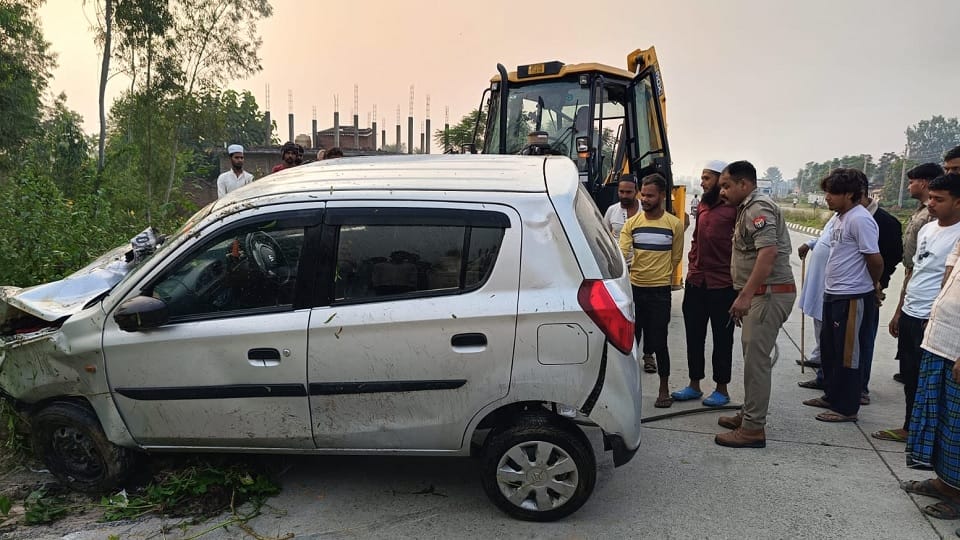 Two women died in car collision in Bijnor
