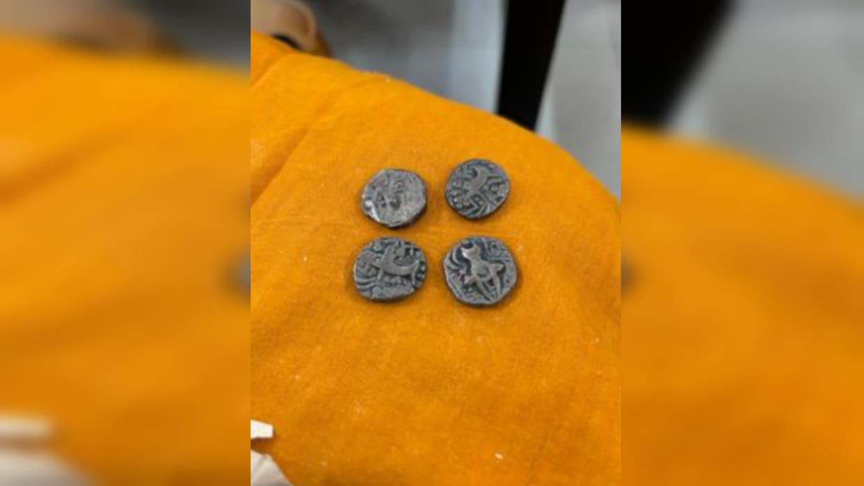 Allahabad University Decades old safe opened in 500 years old gold coins and copper plates found