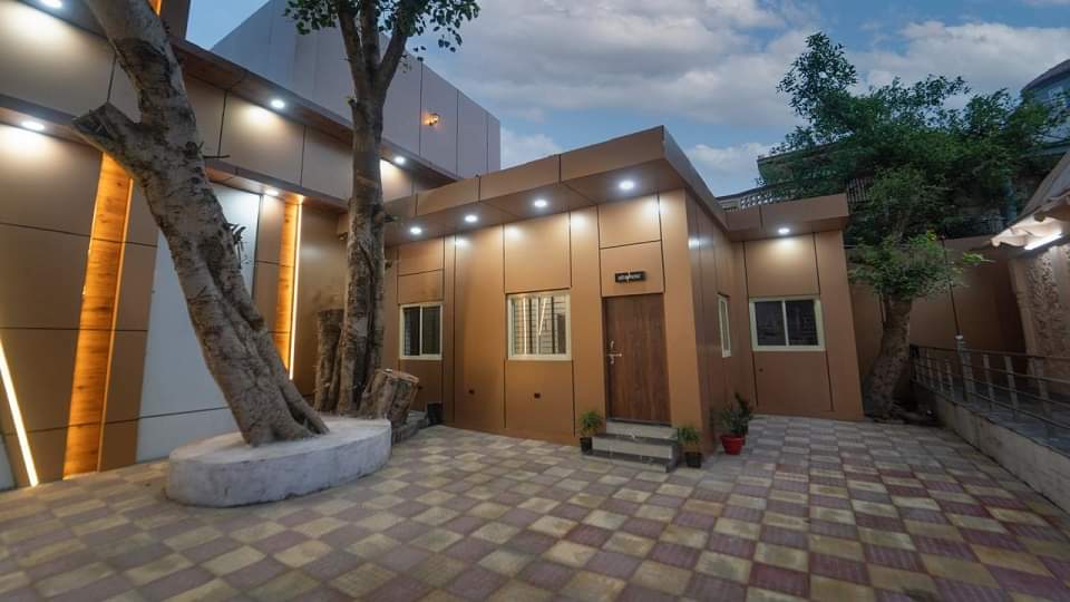 Agra Jagdishpura police station is giving competition to five star hotels