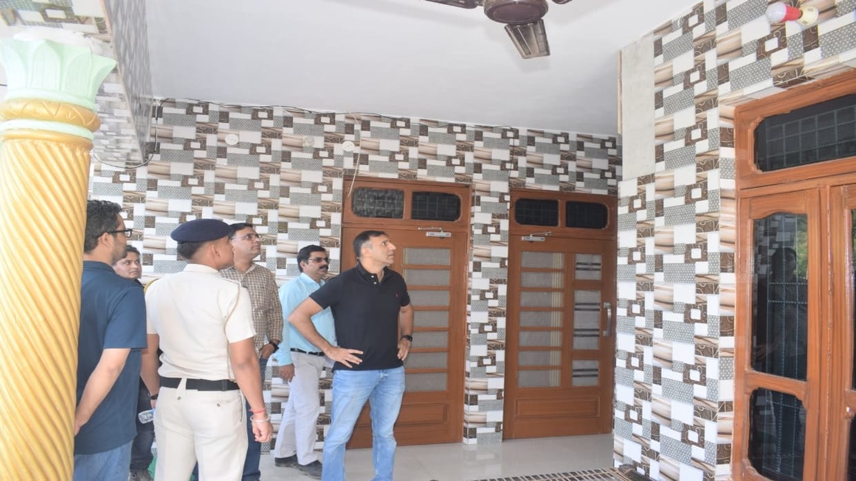 Cracks in houses of Khairian village due to construction of railway tunnel, DC inspected