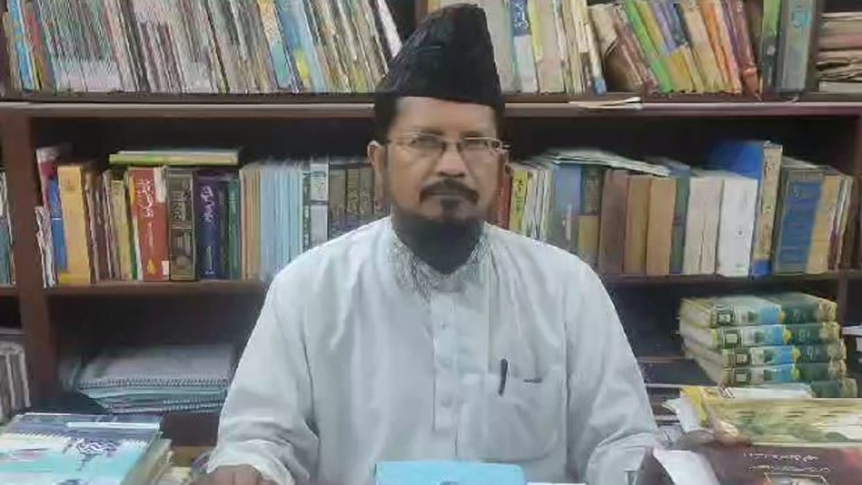 Maulana Shahabuddin Razvi opposed the decision to teach shloka-mantra in madrasas