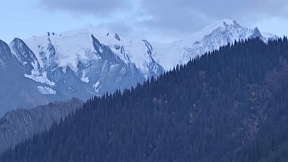 Himachal Weather: imd forecast of Rainfall in isolatest parts ,Tabo minimum temperature in minus