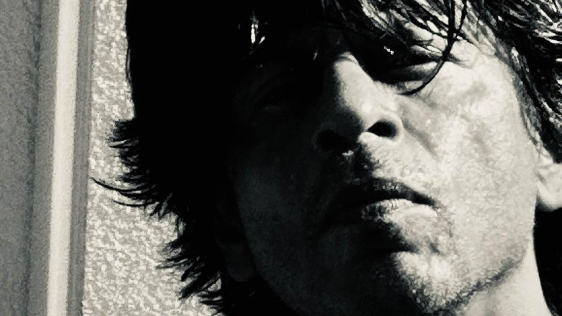 SRK dream to die on a film set says I wear stardom like a T-shirt not like a tuxedo as per report
