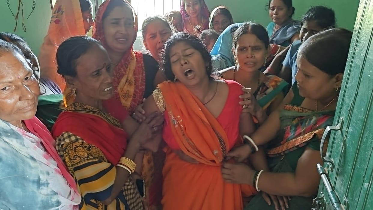 Bihar: Many people died due to poisonous liquor in Saran, officials are saying only seven; two lost their eye