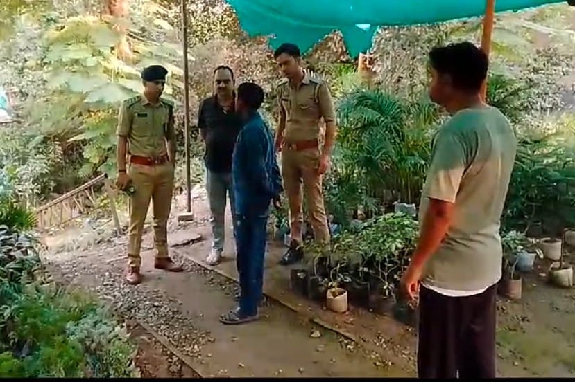 Murder in Agra: Silver artisan brutally killed by crushing his head dead body found in nursery