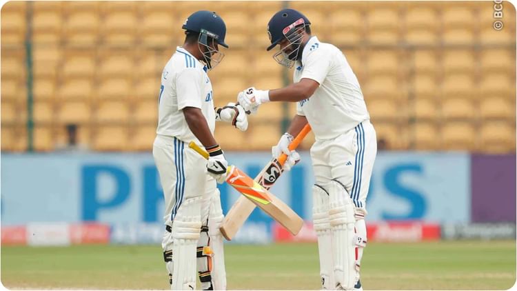 IND vs NZ 1st Test Live: पंत और सरफराज की शानदार साझेदारी, भारत का स्कोर 300 रन के पार पहुंचा