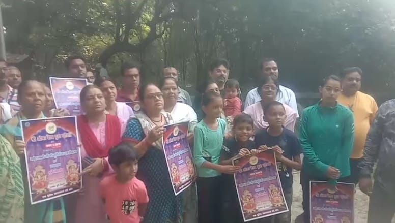 Awareness created for immersing Ganesh-Lakshmi in the ground, officials said- do not insult the idols of God