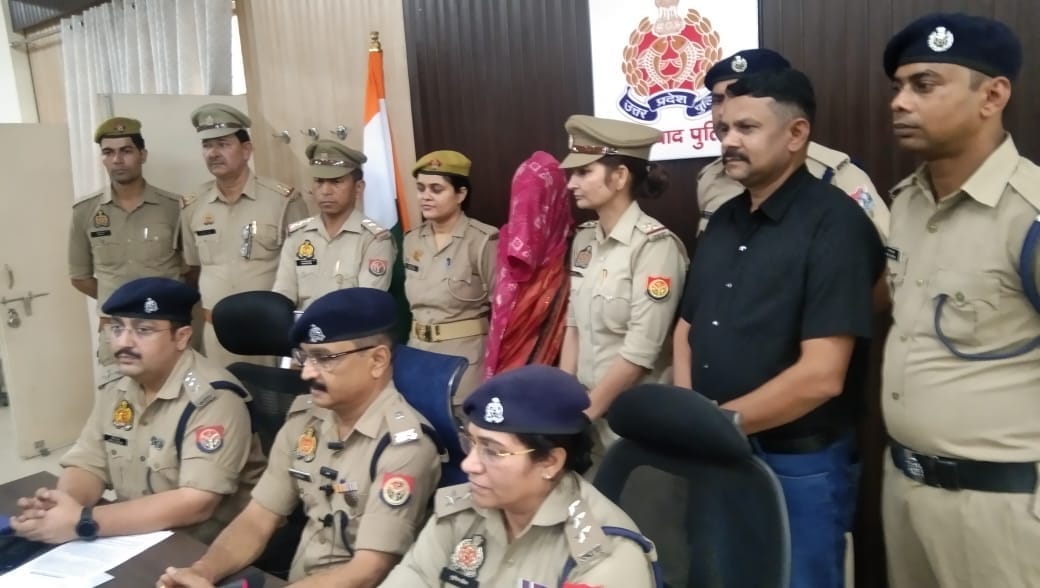 Moradabad Police action: Interstate woman smuggler arrested with opium worth 45 lakhs
