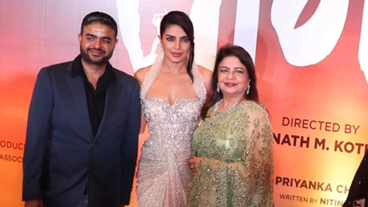 Priyanka Chopra Takes a Break from Work to Attend Brother Siddharth Chopra Wedding  Arrives in Mumbai