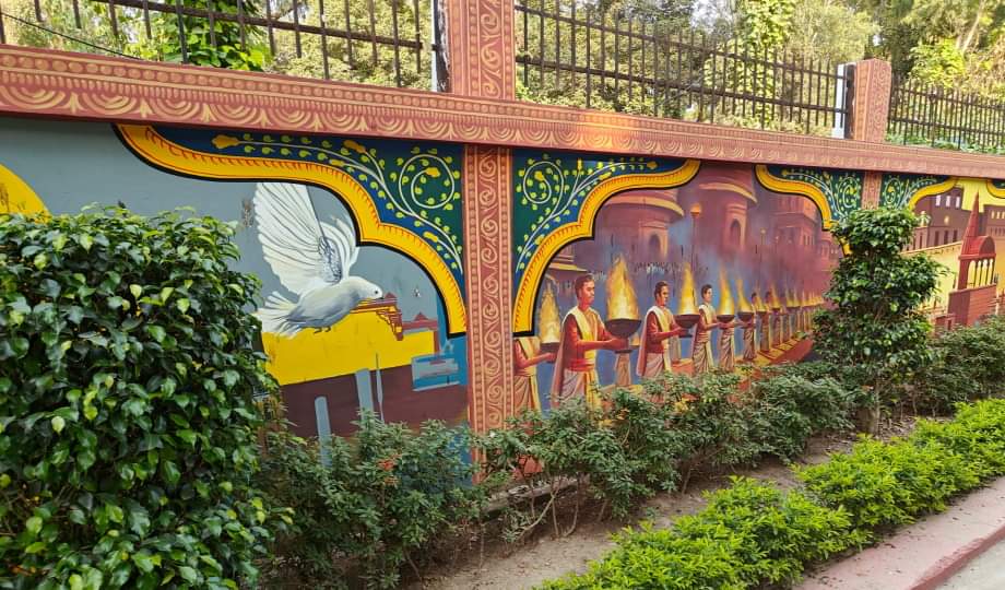 Paint My City: The walls of Sangam city come alive, Sanatan culture is being engraved in 10 lakh square feet