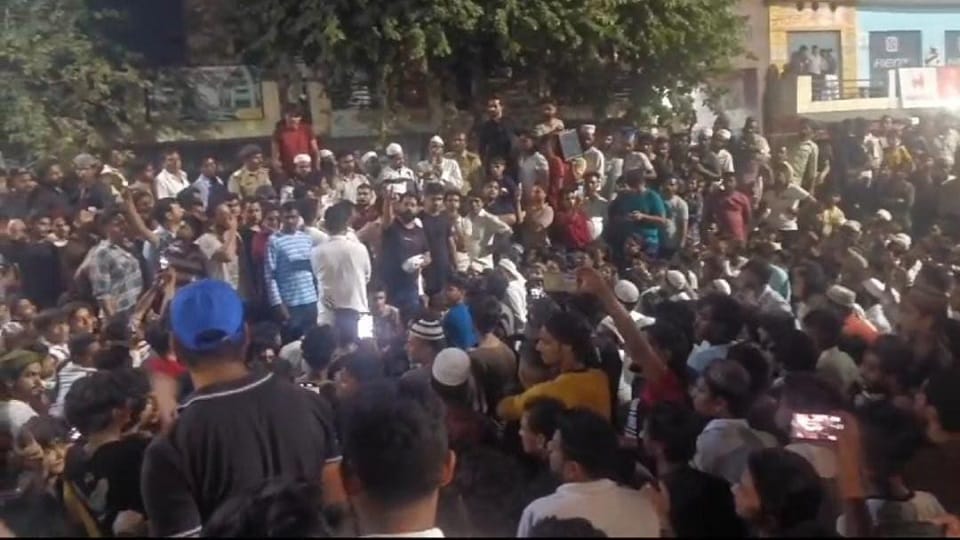 Muzaffarnagar: Tension in Budhana due to religious comment, case filed against 700 people