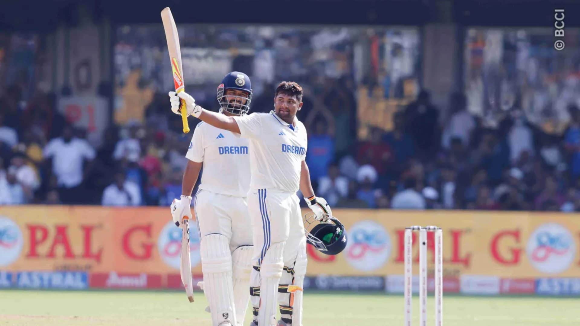 IND vs NZ: Criticism for sending Sarfaraz Khan at number eight, Sanjay Manjrekar targets coach Gautam Gambhir