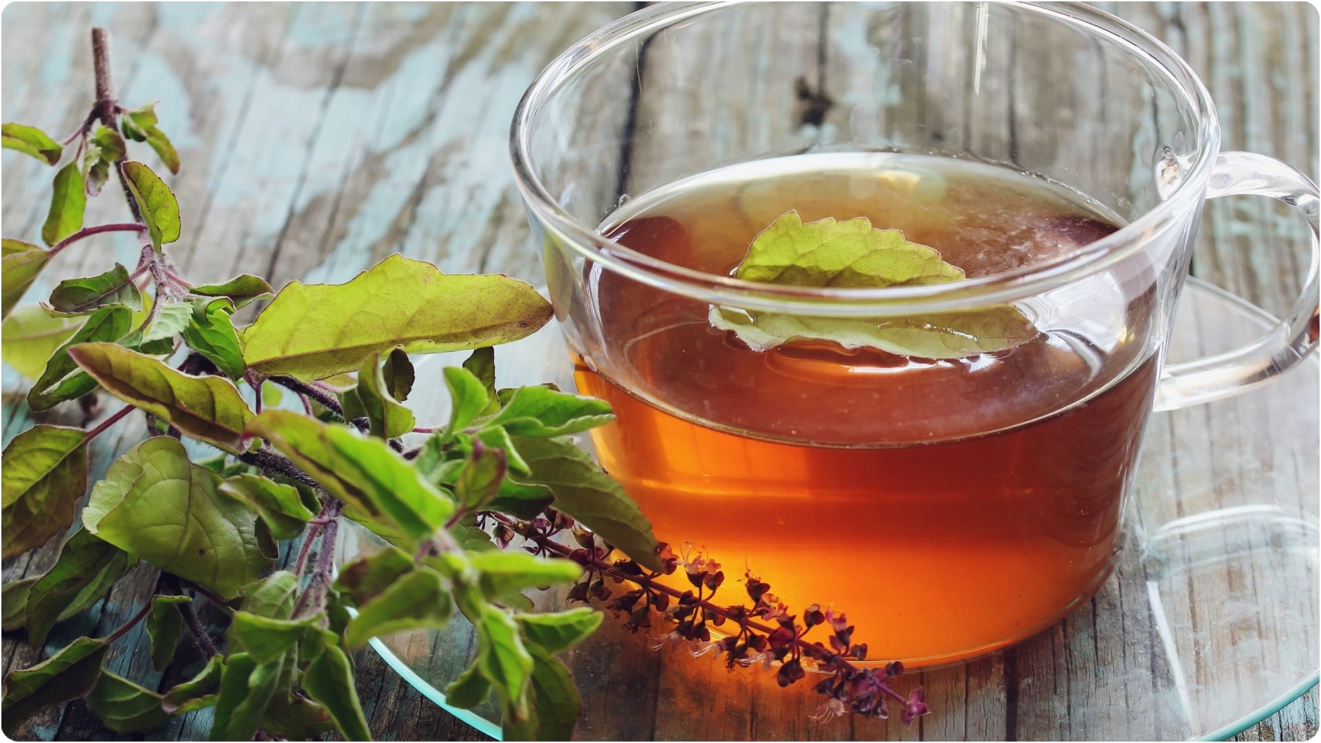 Monsoon Care Tips how to make kadha for throat gale ki kharash ke liye kadha kaise banaen
