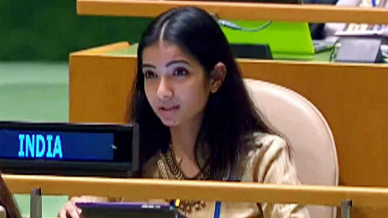 India brought out 25 crore people from poverty Sneha Dubey spoke in UN