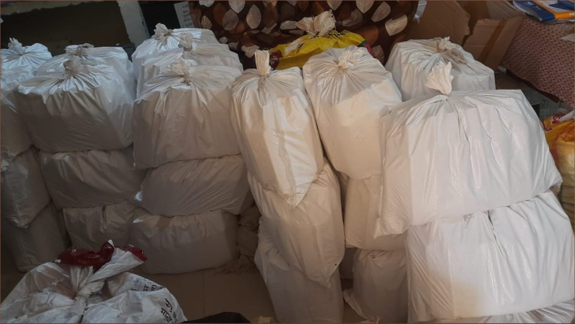 Police caught consignment of liquor being taken to Uttarakhand in Charkhi Dadri, 816 bottles recovered