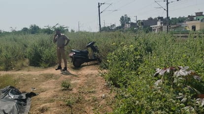 young man committed suicide by jumping in front of a train in Jhansi