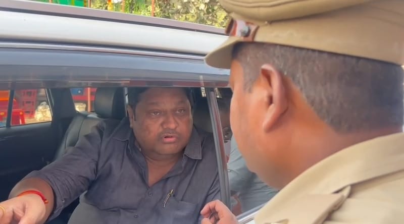 161 vehicles were challaned on highway, Deepu Chauhan coming from opposite direction got scuffle with police