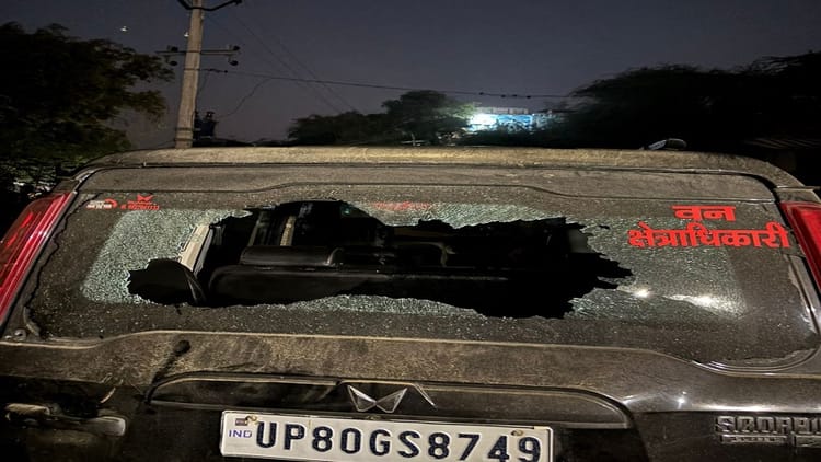 खबर शहर , UP News: रेंजर पर लकड़ी माफिया ने किया हमला, गाड़ी पर पथराव…टायरों में लगा दिए कीले; दर्ज हुआ मुकदमा – INA