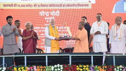 many projects for the country started from Kashi PM narendra called upon youth to join politics