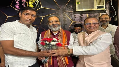Meerut: 350 slum dwellers will be provided permanent houses, children will be given education: Sunil Bharala