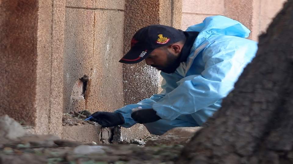 Delhi blast Naxalites suspected to be behind the blast agencies are investigating