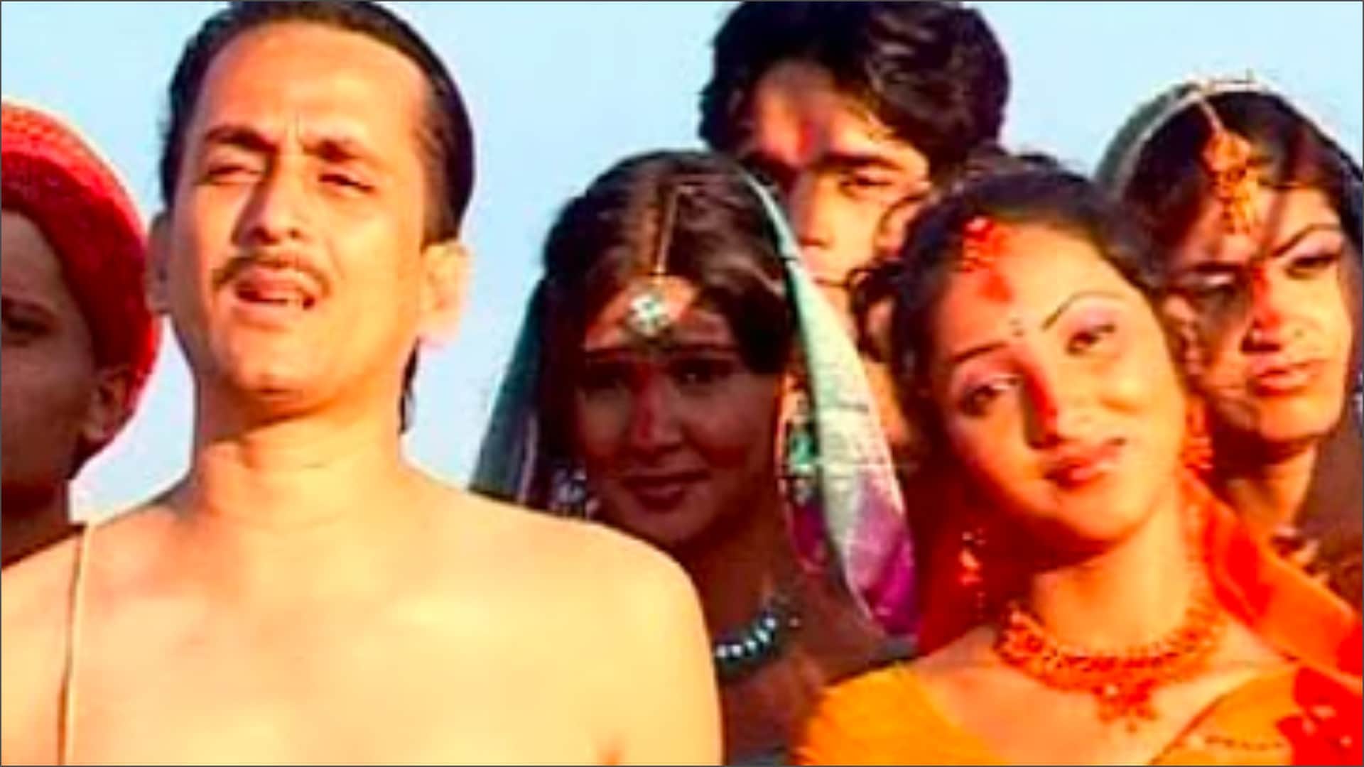 Chhath Puja Songs to make festival more special chala chhath geet gawal jaaye Kelva ke path par