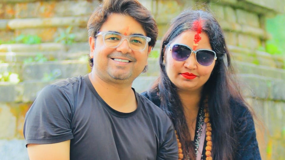 Sandeep Kausik from panchkula observes Karwa Chauth fast for his wife Karwa Chauth special story
