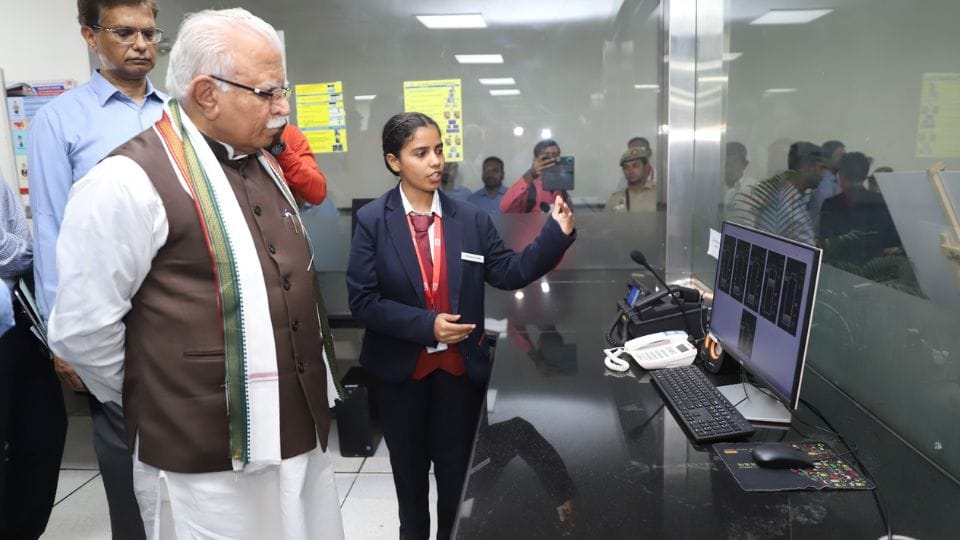 Urban Affairs and Energy Minister Manohar Lal traveled in Namo Bharat train