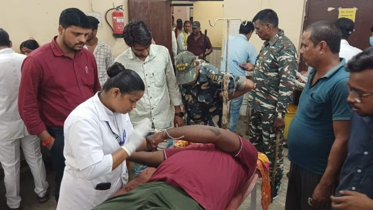 Bihar Crime: Shopkeeper shot in Gopalganj, criminal fleeing from spot beaten to death by mob